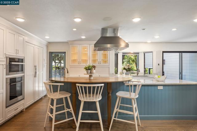 1834 Ivanhoe Ave, Lafayette CA: https://media.crmls.org/mediaz/f788d973-a7c4-44db-88ee-0c99bb749e59.jpg