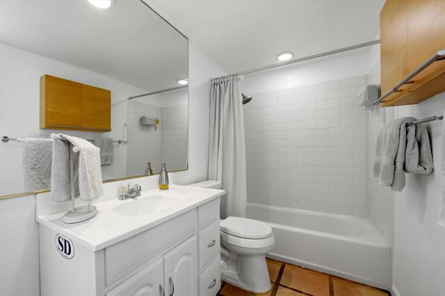 Image 25 of 44 For 47963 Sun Corral Trail