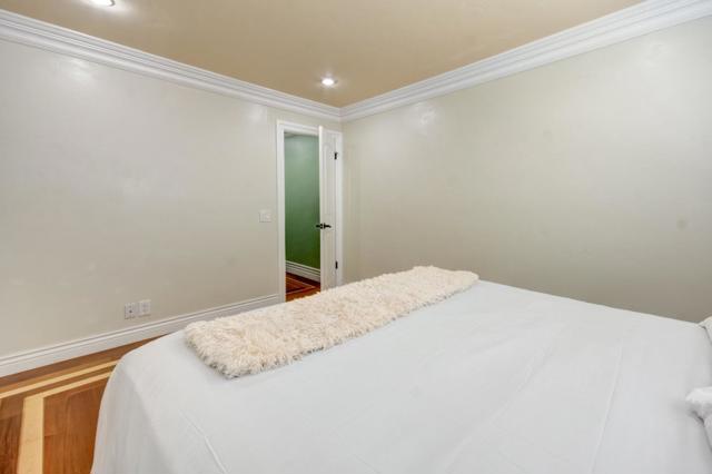 895 Greenwich Drive, Gilroy CA: https://media.crmls.org/mediaz/f788e1a8-12be-4255-a96e-f5d415c307b1.jpg
