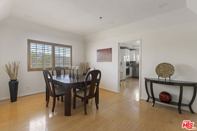 10630 Moorpark Street, North Hollywood CA: https://media.crmls.org/mediaz/f78a8a6f-9f26-4574-a586-7d5019fef950.jpg