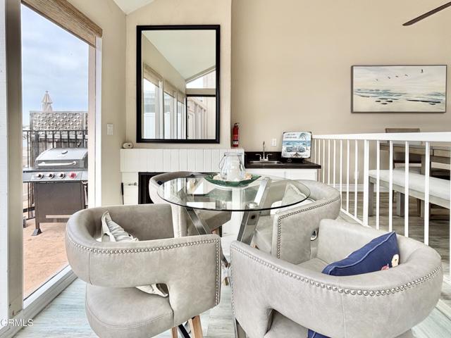 Detail Gallery Image 9 of 30 For 2551 Greencastle Ct, Oxnard,  CA 93035 - 3 Beds | 2/1 Baths