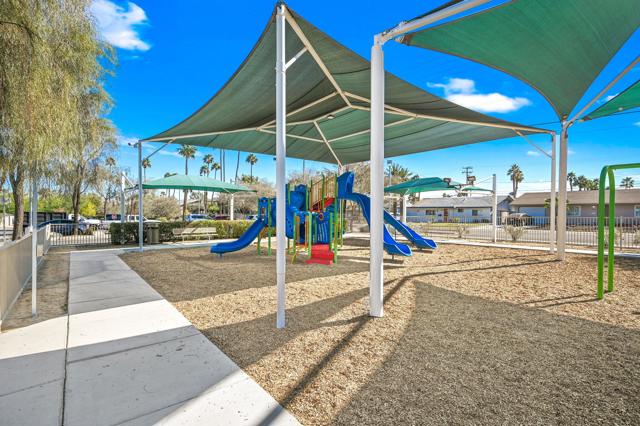 77145 Minnesota Avenue, Palm Desert CA: https://media.crmls.org/mediaz/f78adcc2-8046-46fd-b6bf-82265e61fc47.jpg