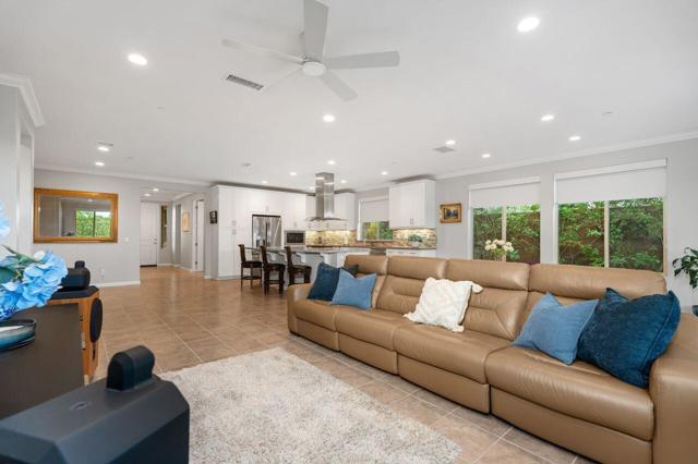 82660 E Mccarroll Drive, Indio CA: https://media.crmls.org/mediaz/f78b6317-422f-4d39-848b-513678e108ca.jpg