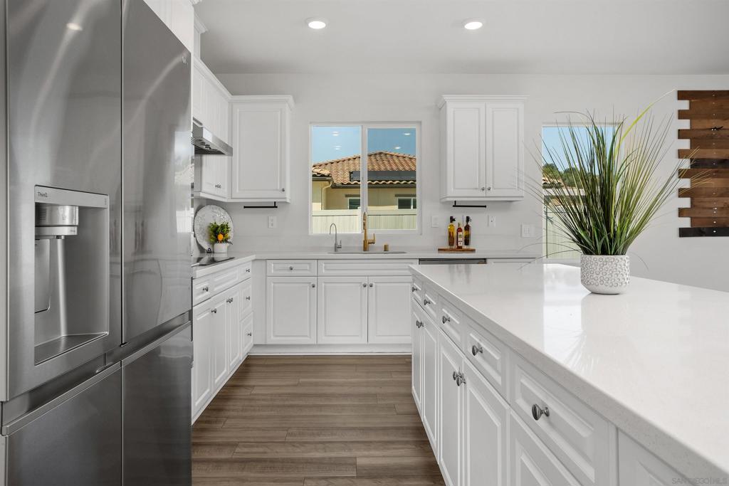 MLS #250036111SD image #5