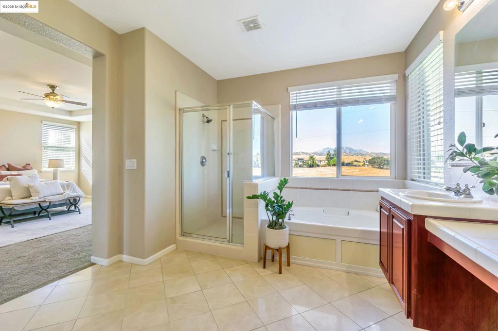 MLS #41105200 image #41