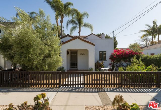 1740 Clearview Road, Santa Barbara CA: https://media.crmls.org/mediaz/f78e7223-a85a-4676-8f78-428ad6225c3a.jpg