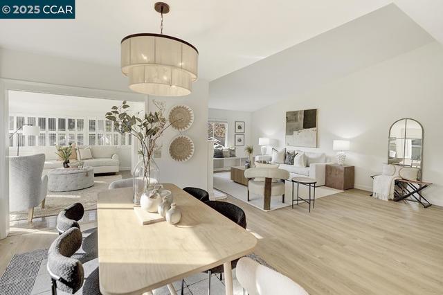 975 Terra California Dr, Walnut Creek CA: https://media.crmls.org/mediaz/f78ef506-2b43-45cc-bb6b-1b62a10793dc.jpg