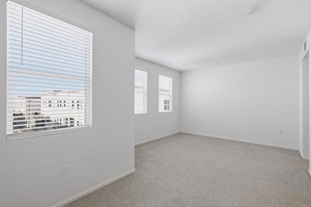 Detail Gallery Image 24 of 64 For 1455 Banahaw Way #6,  Chula Vista,  CA 91915 - 3 Beds | 2/1 Baths