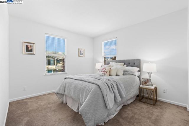 1525 Whispering Oaks Way, Pleasanton CA: https://media.crmls.org/mediaz/f790f2f8-f2da-4195-8419-19f149173bb0.jpg