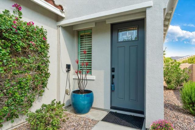 81682 Avenida Celaya, Indio CA: https://media.crmls.org/mediaz/f7916e83-59c0-4116-897f-9cc85cfc66c0.jpg