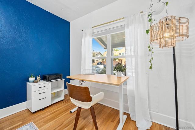 4602 Felton St, San Diego CA: https://media.crmls.org/mediaz/f79481d7-d894-40ab-a5fc-adeb78d37442.jpg