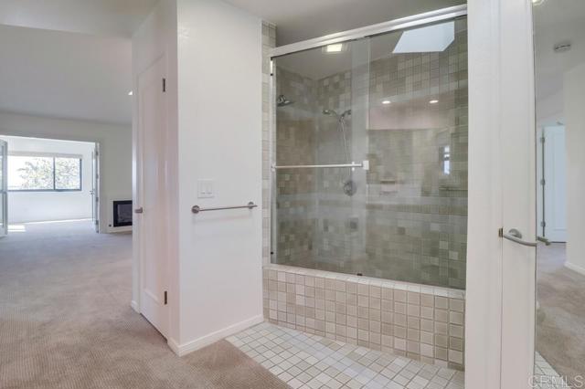 Detail Gallery Image 38 of 66 For 170 Jupiter St a,  Encinitas,  CA 92024 - 4 Beds | 3 Baths