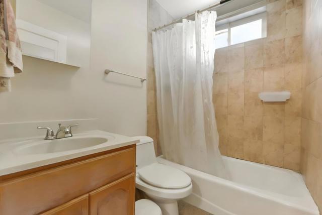 700 Mariposa Avenue, Mountain View CA: https://media.crmls.org/mediaz/f7956d7d-1d69-44aa-9715-9842b3a98ffc.jpg