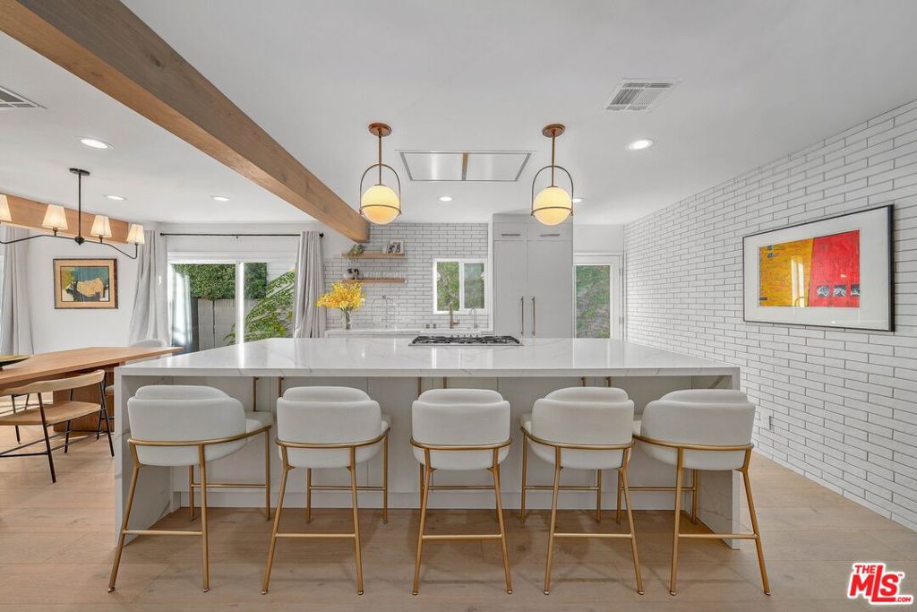 MLS #25620477 image #16