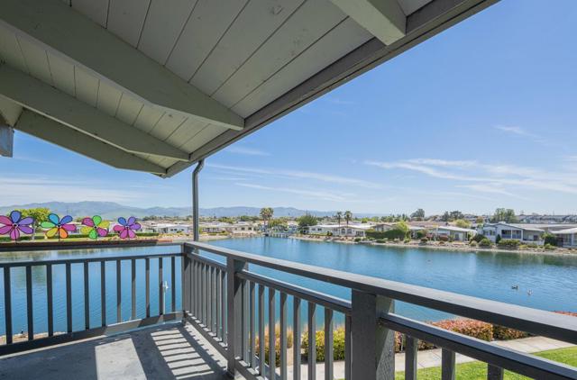 174 Kern Street, Salinas CA: https://media.crmls.org/mediaz/f7963898-2874-4e3b-bde0-4c971fac04cb.jpg