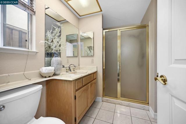2120 Goldenrod Lane, San Ramon CA: https://media.crmls.org/mediaz/f7970c32-fe9d-4435-a091-b7ca53e42f8f.jpg