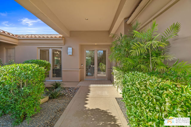 36750 Nancy Lane, Rancho Mirage CA: https://media.crmls.org/mediaz/f7976218-d76c-4521-83f6-bf6d01256bde.jpg