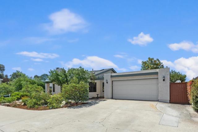 5550 La Cuenta Drive, San Diego CA: https://media.crmls.org/mediaz/f797b01e-0d8c-47d4-8b35-ceb600a62d85.jpg