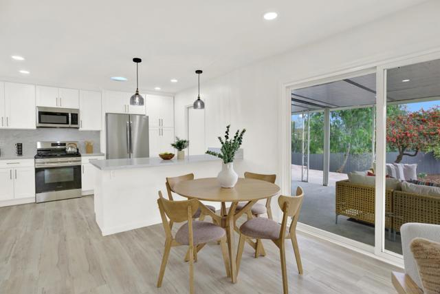 5403 Via Carancho, San Diego CA: https://media.crmls.org/mediaz/f7987bf9-164d-4059-987a-9ba34fbdef4b.jpg