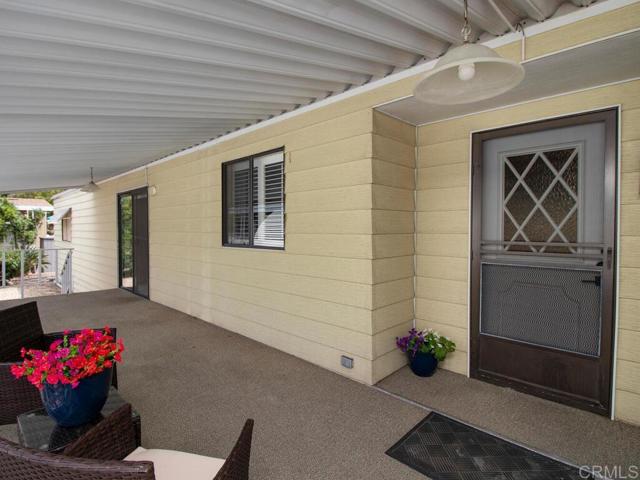 Detail Gallery Image 5 of 62 For 276 N El Camino Real Spc 132,  Oceanside,  CA 92058 - 2 Beds | 2 Baths