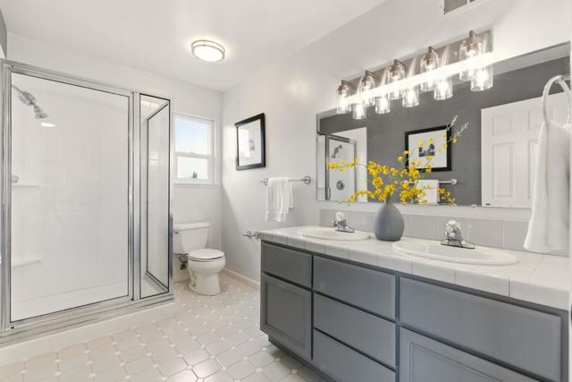 942 Constitution Drive, Foster City CA: https://media.crmls.org/mediaz/f79b386d-eba2-46e2-a5eb-fc374bb63d5c.jpg