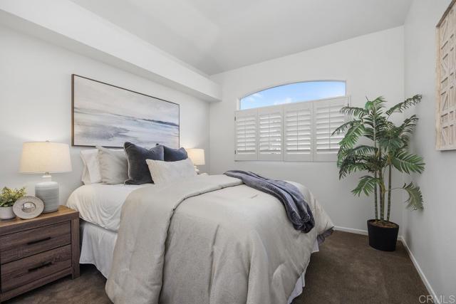 Detail Gallery Image 20 of 42 For 7122 Calabria Ct #E,  San Diego,  CA 92122 - 3 Beds | 2/1 Baths