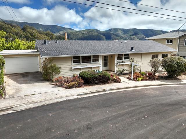 928 Corona Drive, Pacifica CA: https://media.crmls.org/mediaz/f79c8d7a-18c0-4165-90cc-916b33fd8eae.jpg
