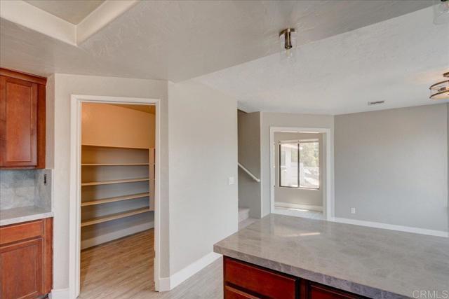 18434 Ramona View Drive, Ramona CA: https://media.crmls.org/mediaz/f79dde31-e771-4e94-b605-45d140da6c86.jpg