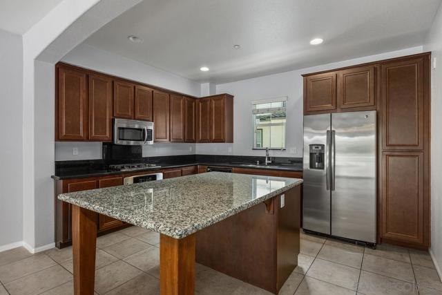 1623 Gila Ct, Chula Vista CA: https://media.crmls.org/mediaz/f79e4ac7-6f03-4013-9ed7-adabe7ac914d.jpg