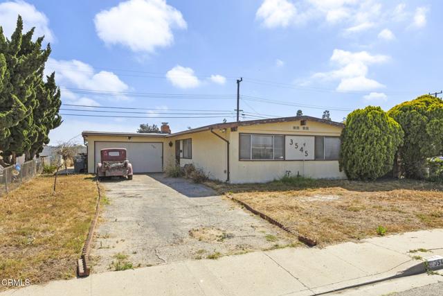 3545 Sutter Drive, Oxnard CA: https://media.crmls.org/mediaz/f79eebfd-0e10-4dbd-810d-ee95ef93533e.jpg