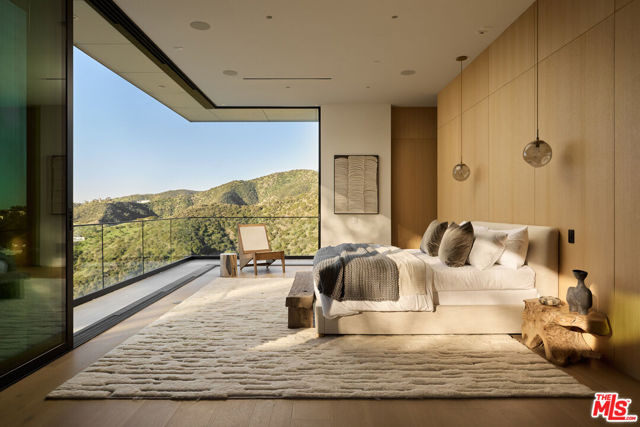 Drew Fenton | 1149 Linda Flora Drive Los Angeles CA | MLS: 7661294