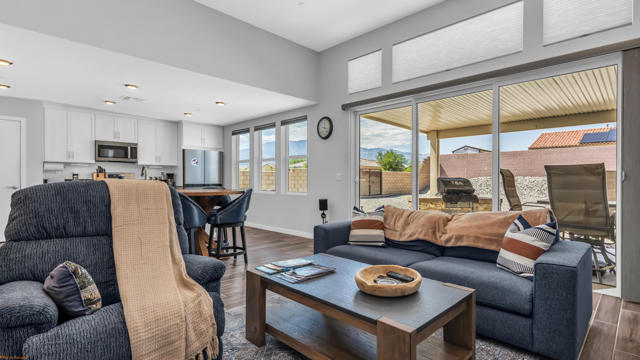 Image 4 of 20 For 12523 Sylvanus Drive