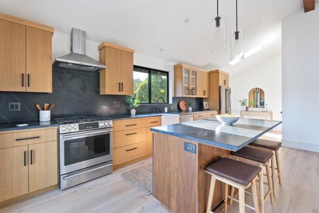 3240 N Main Street, Soquel CA: https://media.crmls.org/mediaz/f7a16156-de4f-4825-afa1-820f92b7a9ef.jpg