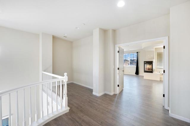 16341 Adobe Way, Lathrop CA: https://media.crmls.org/mediaz/f7a2bc14-d4bf-4fc2-9cb3-ac29fd85a548.jpg
