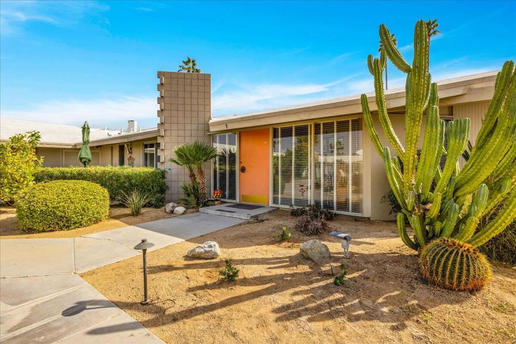 MLS #219136853PS image #3