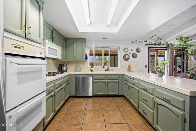 4931 Roundup Road, Norco CA: https://media.crmls.org/mediaz/f7a3c58a-6f24-479f-a3fc-942b815f33c3.jpg