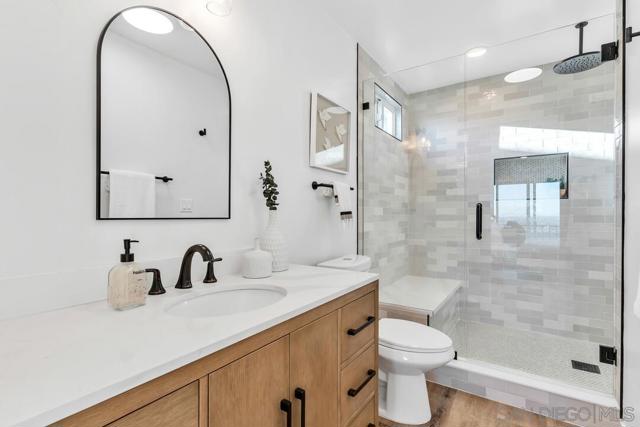 Image 22 of 71 For 6425 Crystalaire Dr