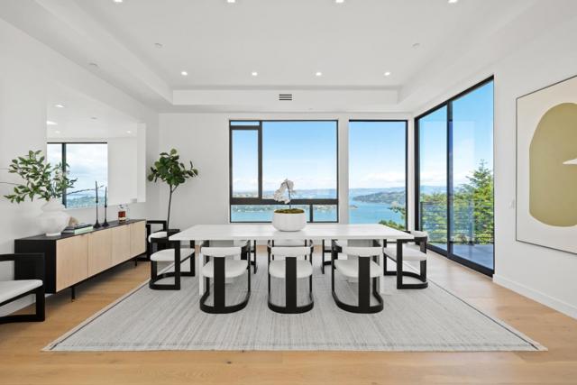 3 Wolfback Ridge Road, Sausalito CA: https://media.crmls.org/mediaz/f7a3f8a0-b0bf-41b5-8ba0-9085a6ebf45c.jpg