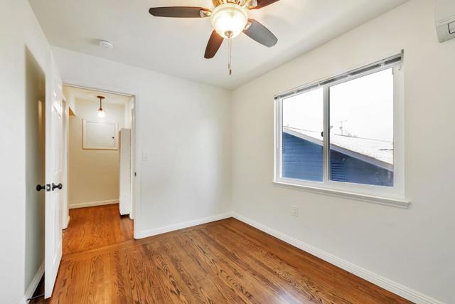 0 Junipero Avenue, Redwood City CA: https://media.crmls.org/mediaz/f7a457d4-cdd4-4bd3-b287-4d2c7dab44f0.jpg