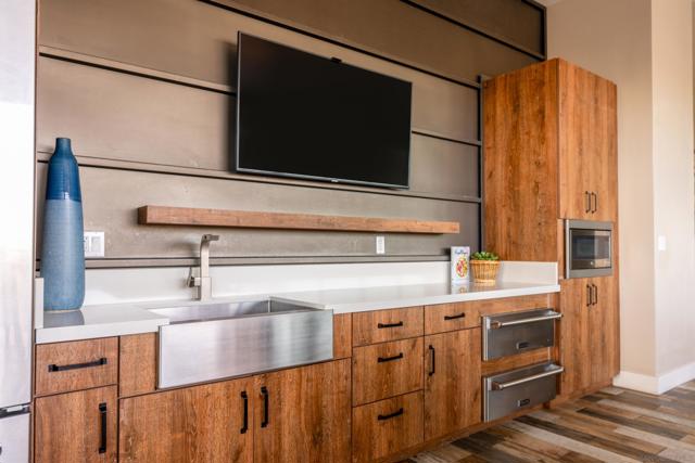 Image 22 of 26 For 355 Cleveland Street  304