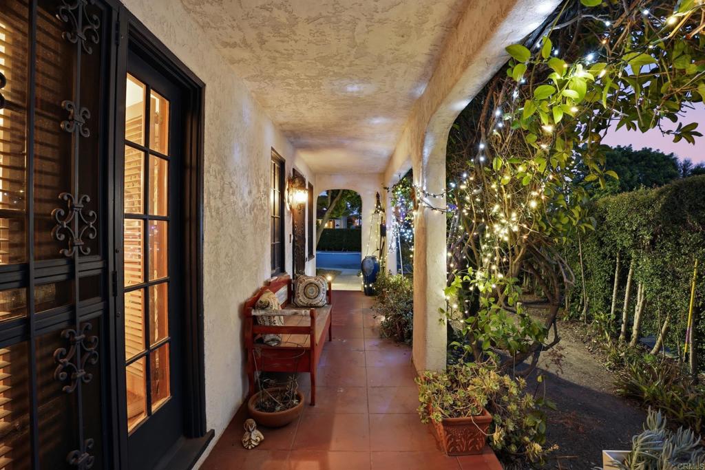 4820 Vista Street - photo 3