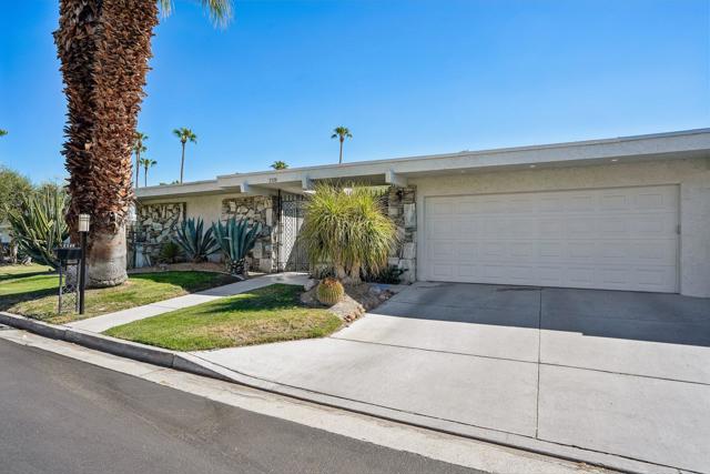 2320 Paseo Del Rey, Palm Springs, CA 92264
