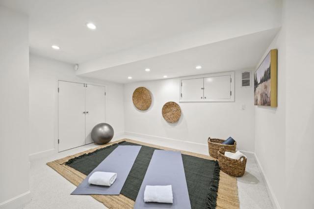 670 Edgewood Road, San Mateo CA: https://media.crmls.org/mediaz/f7a87f91-4184-4159-924d-c50a3238dce6.jpg