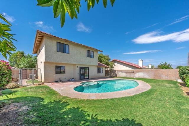 81064 Jessica Way, Indio CA: https://media.crmls.org/mediaz/f7a882e3-09d1-4520-aec3-674895c891bc.jpg