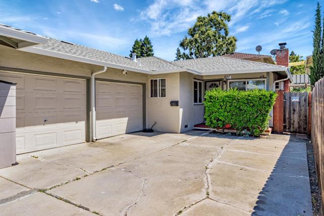 1522 Hudson Street, Redwood City CA: https://media.crmls.org/mediaz/f7a89824-677f-4af3-a176-1edfc3d7ffc3.jpg