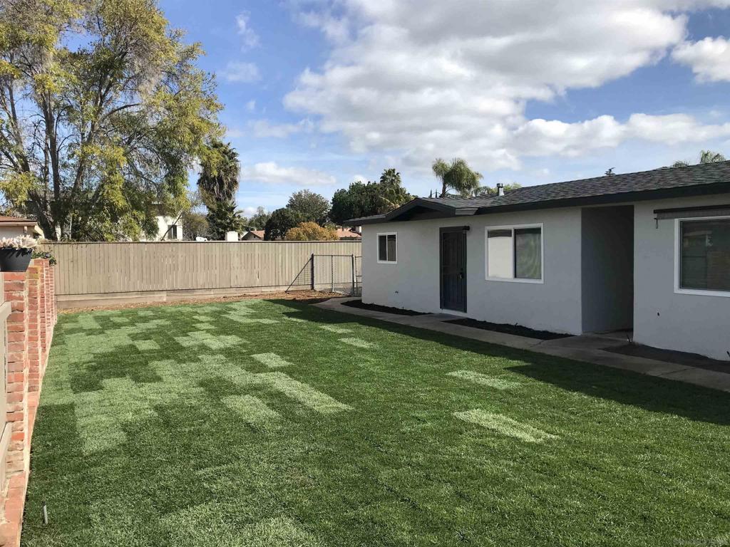 8130 Brock Ct, Lemon Grove, CA 91945