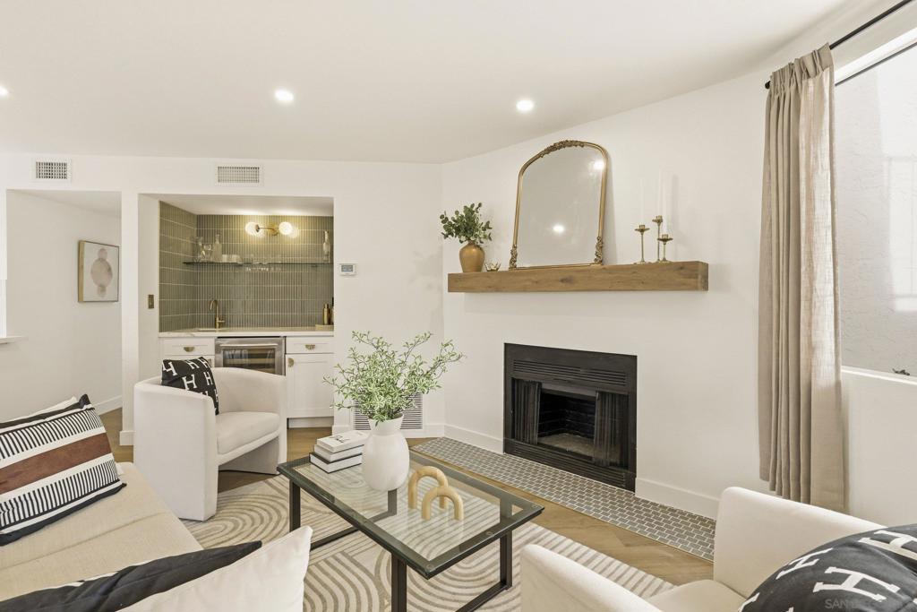 1263 Robinson Ave - photo 3