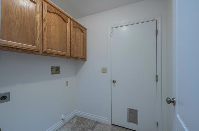 46480 Pine Meadow Place, King City CA: https://media.crmls.org/mediaz/f7a9eb7c-02e6-4477-a55f-d4ceb5790168.jpg