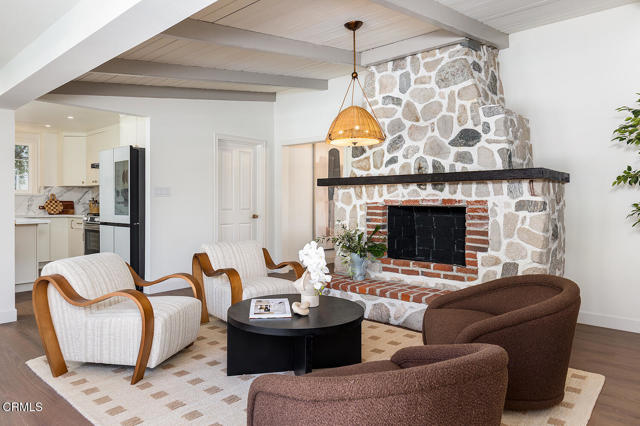 Detail Gallery Image 13 of 46 For 2345 Orange Cove Ave, La Crescenta,  CA 91214 - 5 Beds | 4/1 Baths