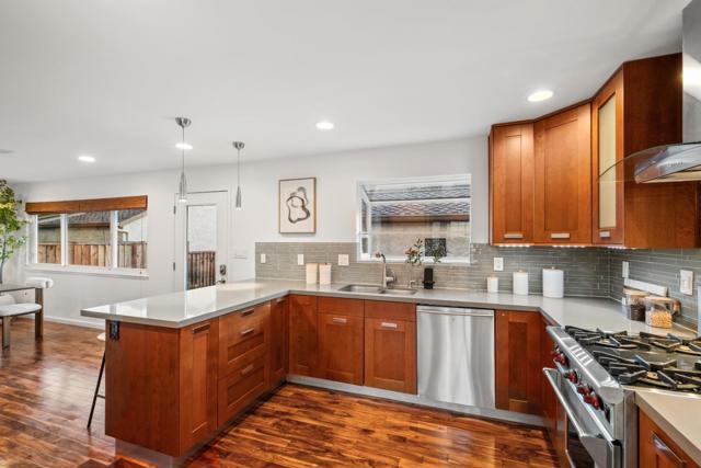 1031 Las Palmas Drive, Santa Clara CA: https://media.crmls.org/mediaz/f7ab559f-7ea0-4df3-b310-e64c0af398fa.jpg